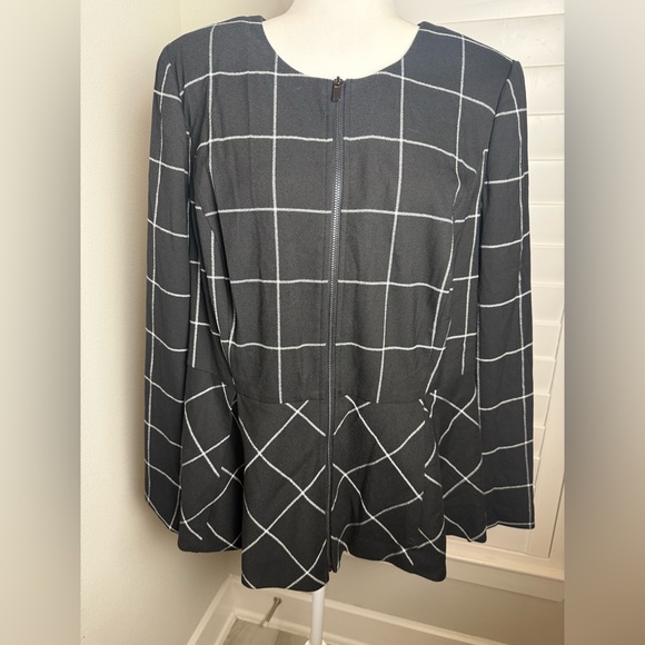 NWT Lane Bryant Black and White Plaid Blazer. Front zipper size 18 - Picture 11 of 11